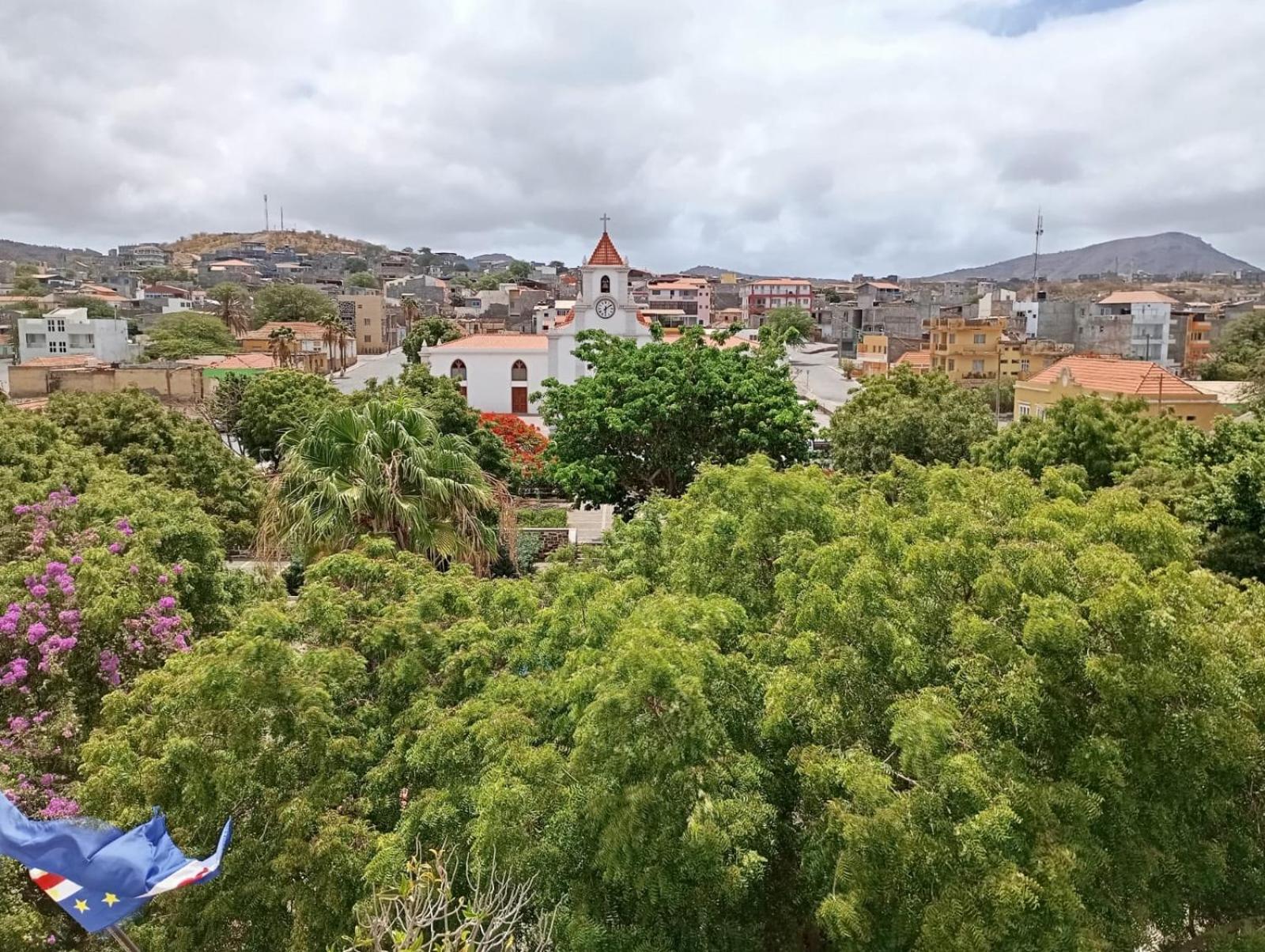 טאראפל Hotel Viajante מראה חיצוני תמונה