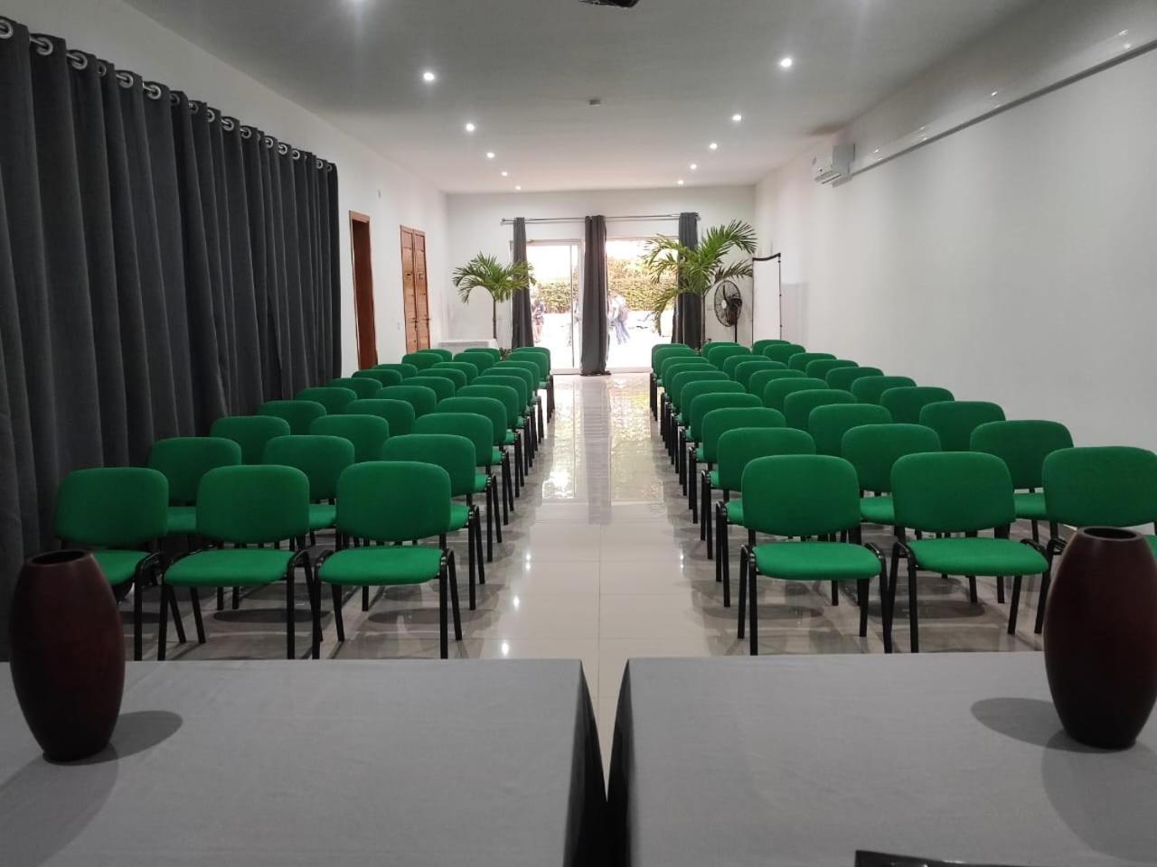 טאראפל Hotel Viajante מראה חיצוני תמונה