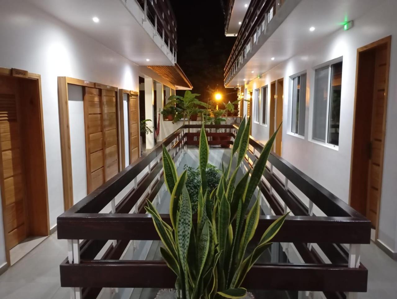 טאראפל Hotel Viajante מראה חיצוני תמונה