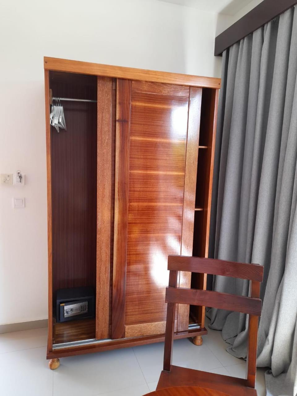 טאראפל Hotel Viajante מראה חיצוני תמונה