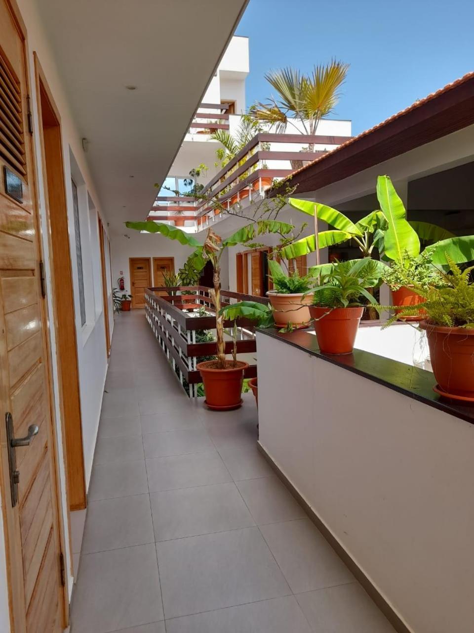 טאראפל Hotel Viajante מראה חיצוני תמונה